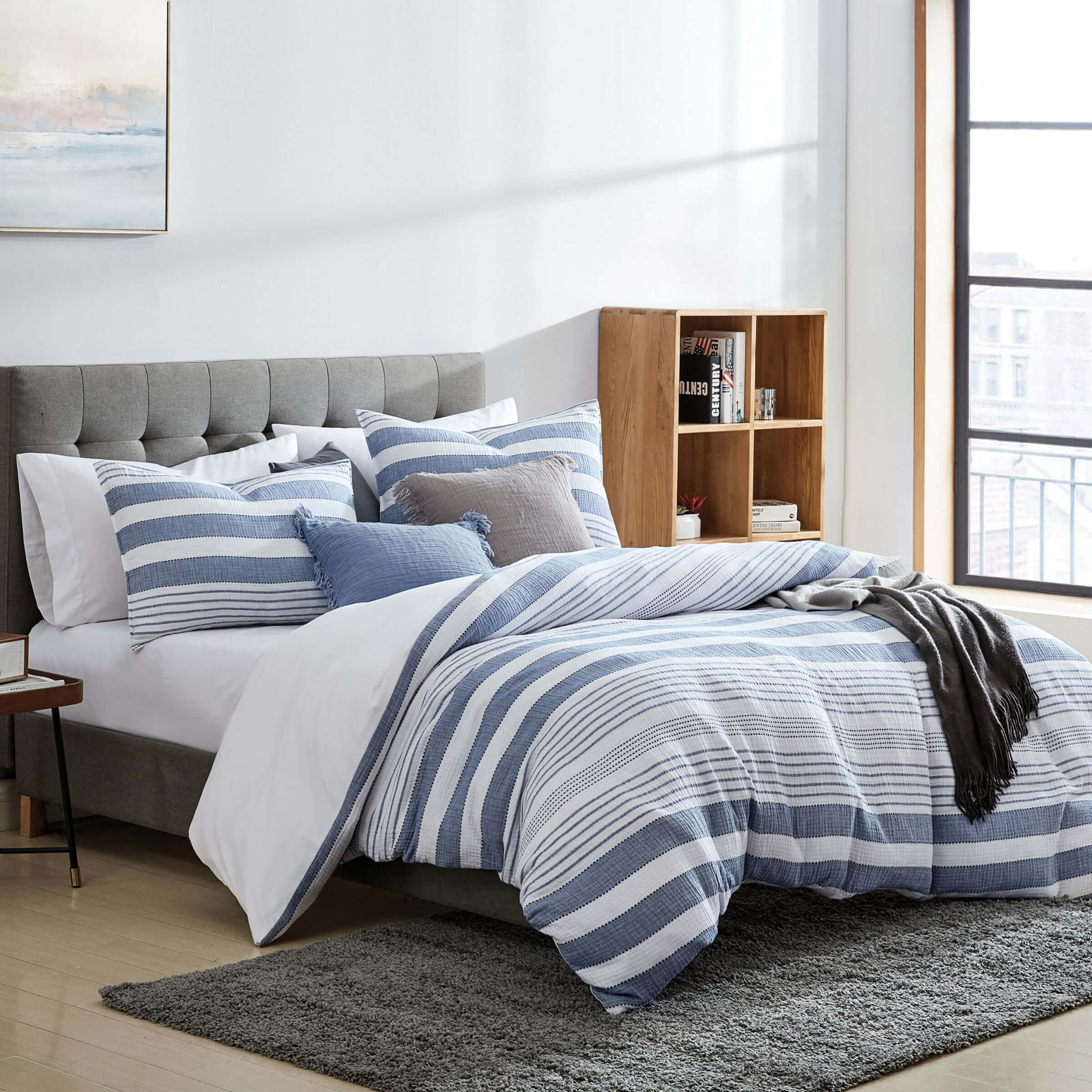 Product photograph of Dkny Comfy Stripe Standard Pillowcase Navy from Bedeck Home.