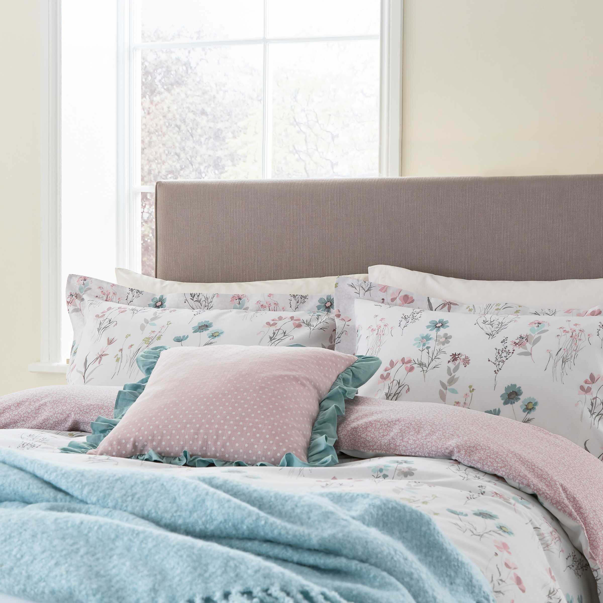 Duck egg hotsell bed throw