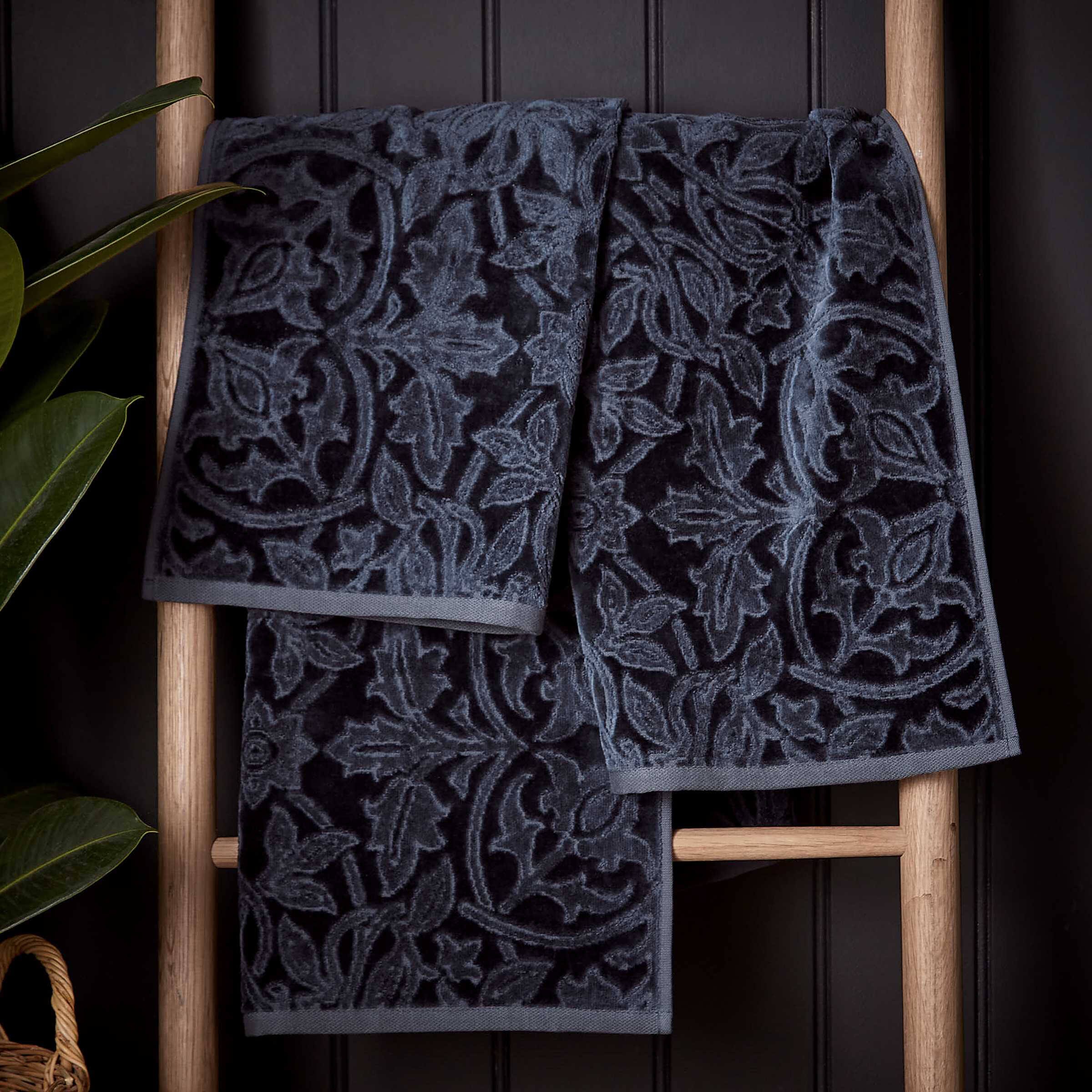 Gray and yellow paisley bath 2025 towels
